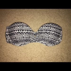 Strapless Patterned Bathing Suit Top